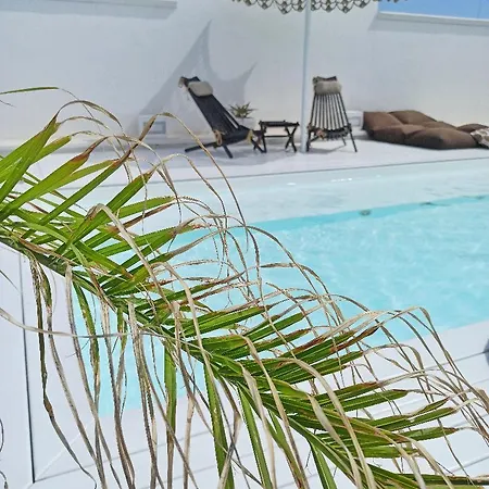 Playa Del Mar - Adults Only B&B 모노폴리