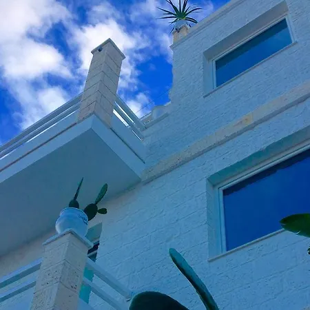 Bed & Breakfast Playa Del Mar - Adults Only 4*